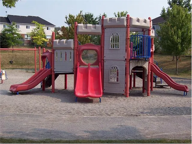 Ground-level view of Pickard Gate Parkette
