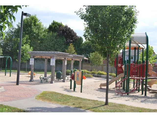 Ground-level view of Squire Fletcher Parkette