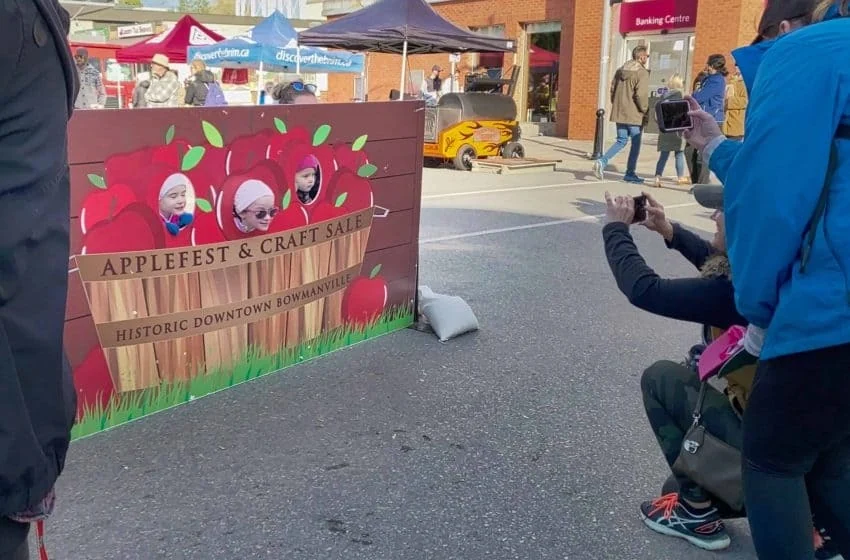 Visitors at Bowmanville Applefest in the source’s 2022 festival story. This is a past-event photograph, not the 2026 festival.